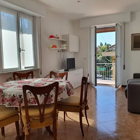 アパート Primavera ラッパロ